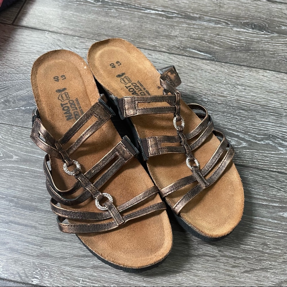 NAOT sandals slip on Betty copper metallic rhinestone cork size 9